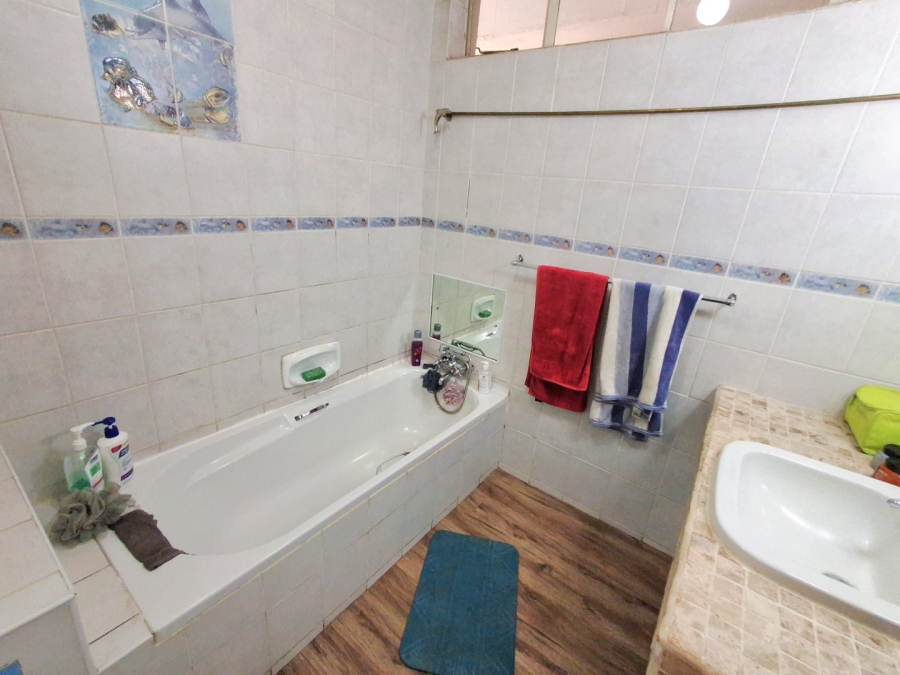 4 Bedroom Property for Sale in Sasolburg Ext 4 Free State